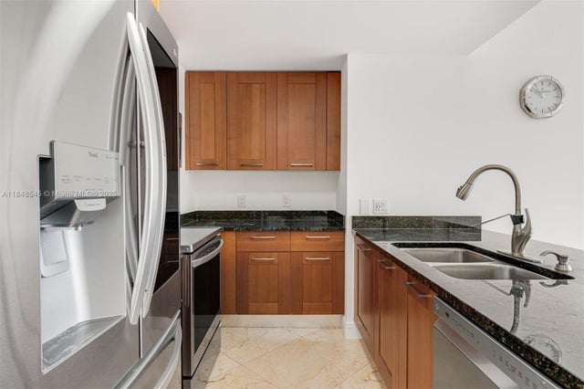 4 of 21 - 4100 Salzedo St 601, Coral Gables, FL