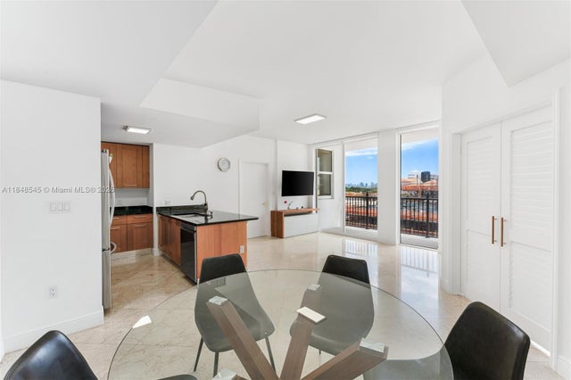 5 of 21 - 4100 Salzedo St 601, Coral Gables, FL