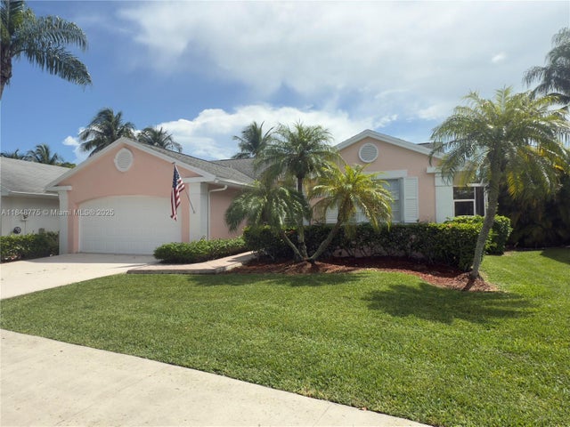 645 Se 25th Ln, Homestead