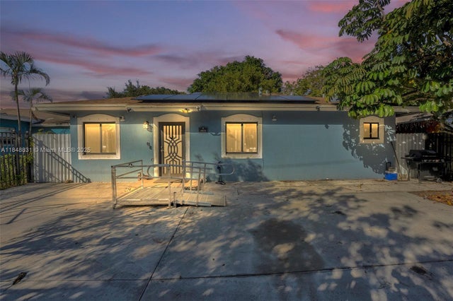 4 of 24 - 1933 Nw 85th St, Miami, FL