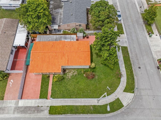 2 of 34 - 3400 W 13th Ave, Hialeah, FL