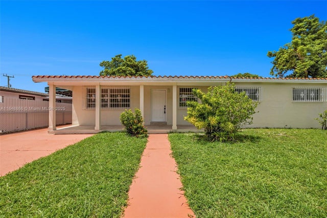 5 of 34 - 3400 W 13th Ave, Hialeah, FL