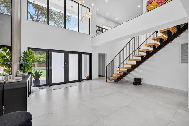4 of 48 - 3000 Riverland Rd, Fort Lauderdale, FL