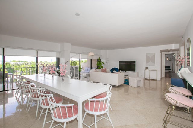 4 of 22 - 1800 Ne 114th St 511, Miami, FL