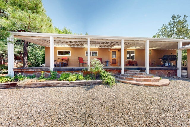 405 La Joya, Santa Fe