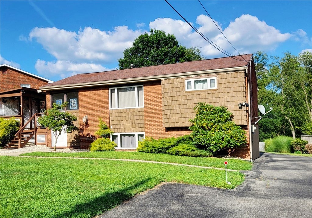 685 Pettigrew Road, North Huntingdon