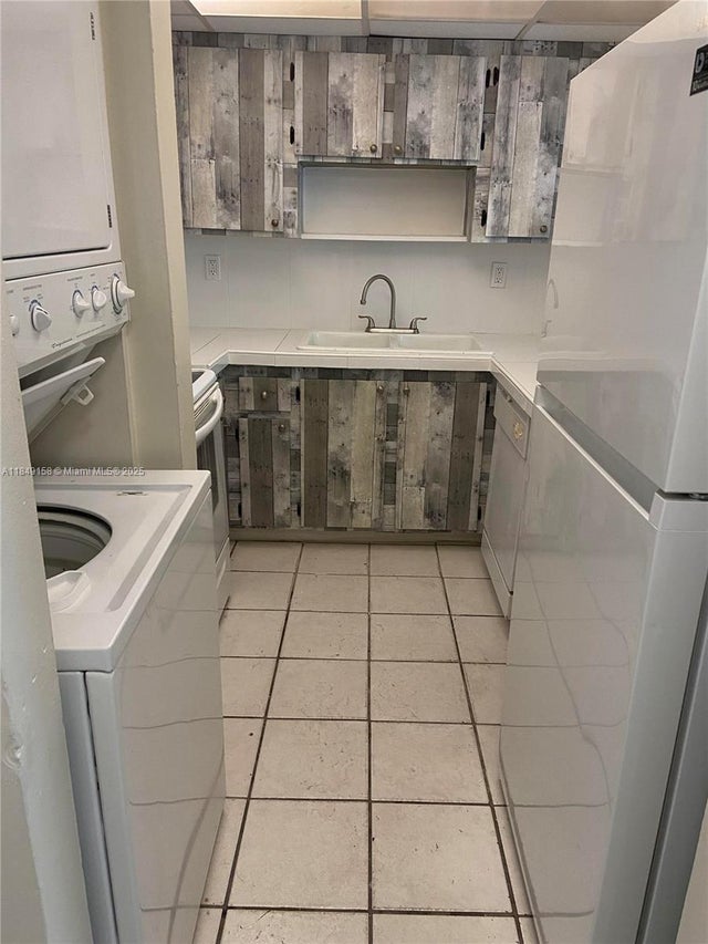 4 of 18 - 10090 Nw 80th Ct 1330, Hialeah Gardens, FL