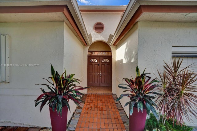 2 of 25 - 212 Citrus Trl, Boynton Beach, FL