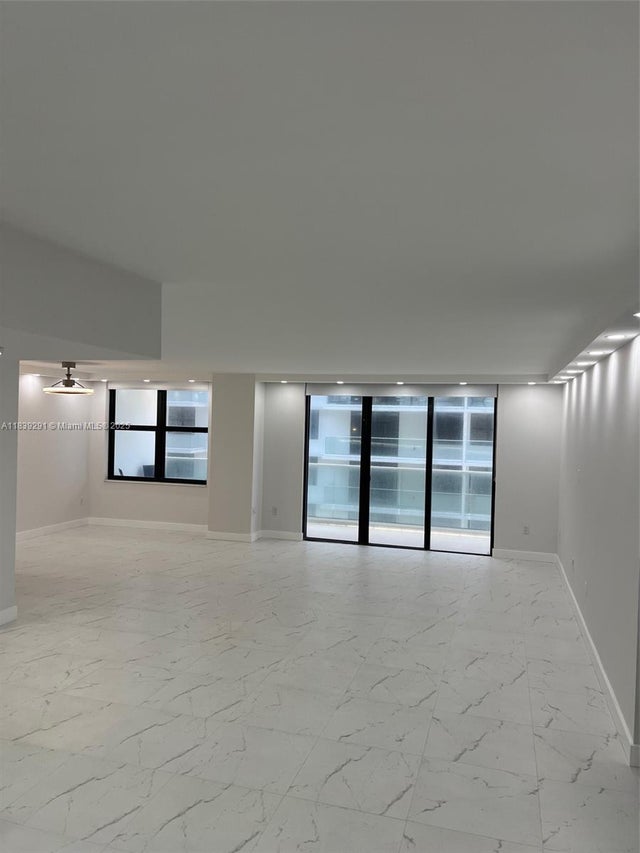 2 of 24 - 9801 Collins Ave 15x/complete Renovated, Bal Harbour, FL