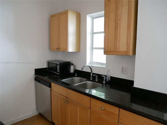 3 of 15 - 631 Euclid Ave 7, Miami Beach, FL