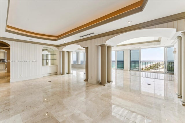 4 of 24 - 1021 Hillsboro Mile #rg, Hillsboro Beach, FL