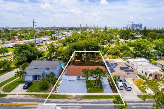 3 of 35 - 254 Sw 4th St, Dania Beach, FL