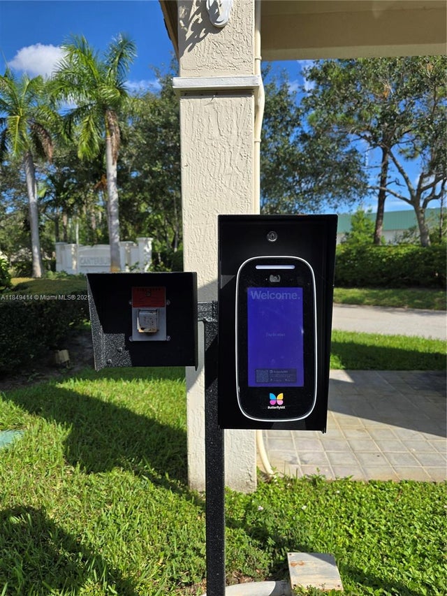 3 of 41 - 2520 Nw 4th St, Boynton Beach, FL