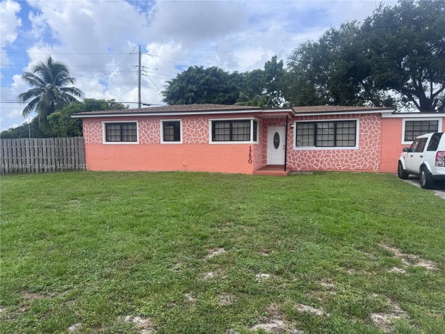 2 of 7 - 1750 Nw 185th St, Miami Gardens, FL