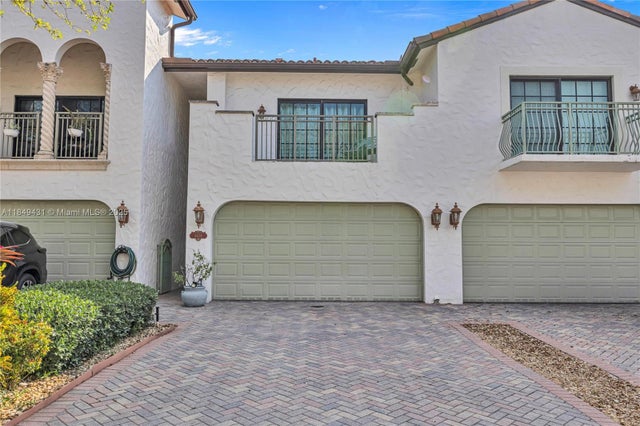 4424 Hidden Harbour Ter, Dania Beach