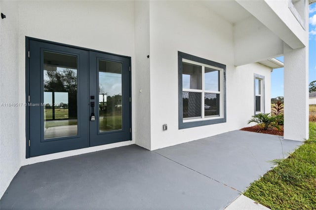 3 of 27 - 833 Newell St E, Lehigh Acres, FL