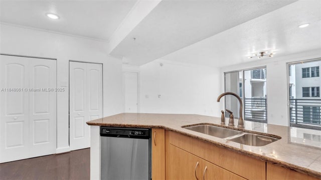 3 of 19 - 1830 Radius Dr 405, Hollywood, FL