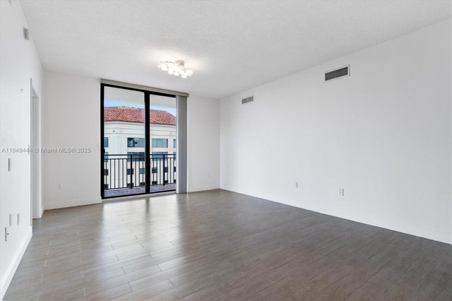 4 of 29 - 888 S Douglas Rd 1415, Coral Gables, FL