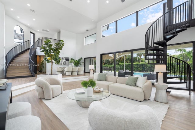 5 of 36 - 7190 Valencia Drive, Boca Raton, FL