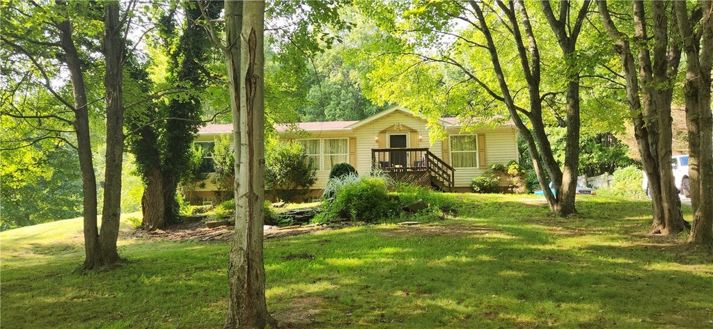 144 Lindy Street, Chippewa