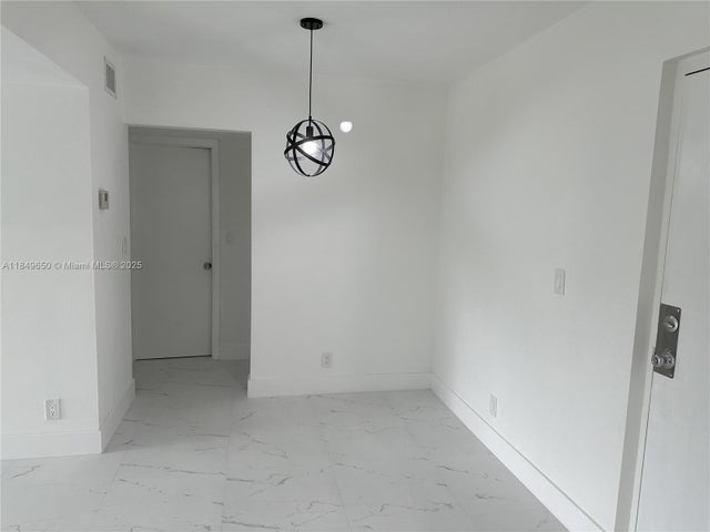 4 of 15 - 450 Nw 20th St 1020, Boca Raton, FL