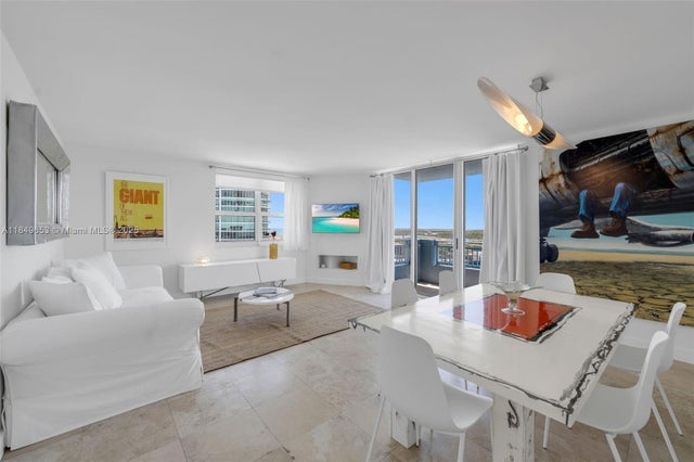 1 of 32 - 90 Alton Rd 2702, Miami Beach, FL