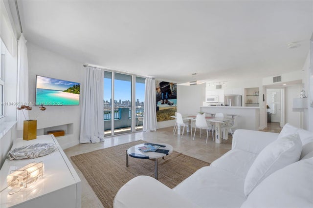 3 of 32 - 90 Alton Rd 2702, Miami Beach, FL