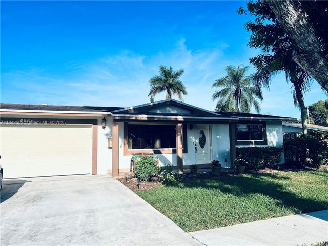 4 of 25 - 5264 Sw 93rd Ave, Cooper City, FL