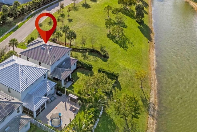 2 of 48 - 3813 Greenway Dr, Hollywood, FL