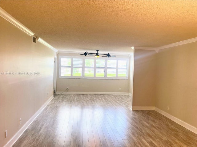 4 of 20 - 2901 N Nob Hill Rd 203, Sunrise, FL