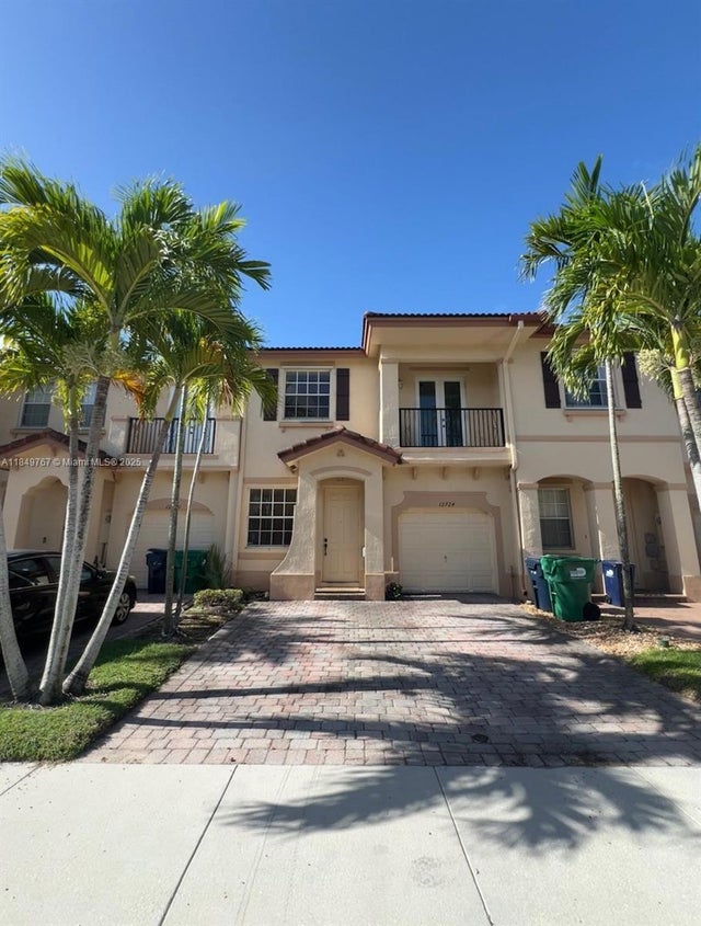 1 of 33 - 12724 Sw 133rd St, Miami, FL