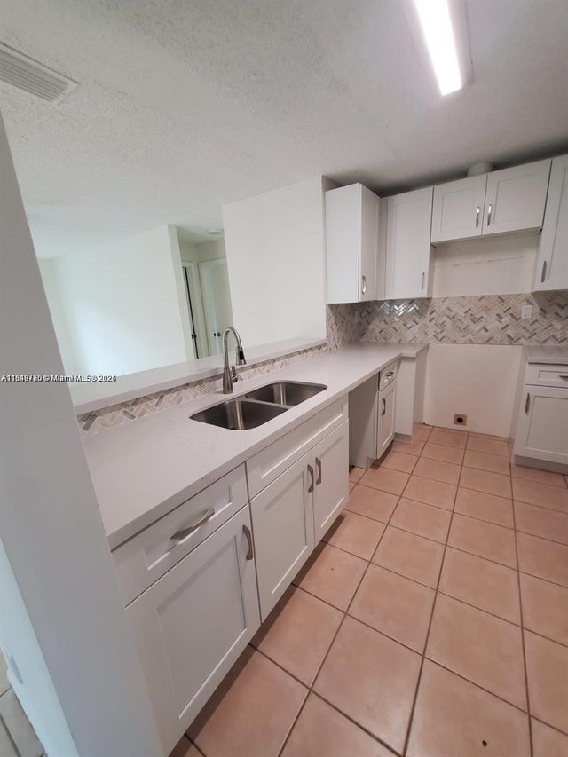 4 of 16 - 11742 Sw 52nd St, Cooper City, FL