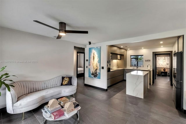 1 of 37 - 530 Nw 39, Oakland Park, FL