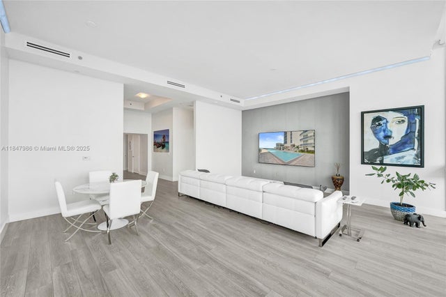 5 of 65 - 15901 Collins Ave Ph01, Sunny Isles Beach, FL