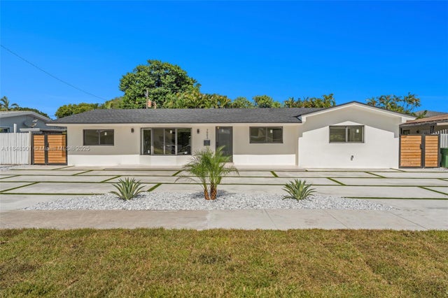 1 of 38 - 7993 W 18th Ln, Hialeah, FL