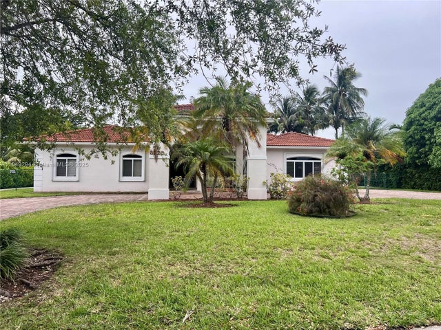 1 of 42 - 8220 Sw 187th St, Cutler Bay, FL