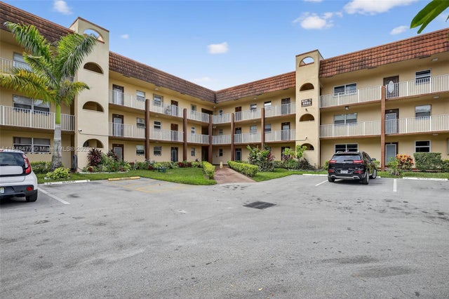 2 of 38 - 8880 Sunrise Lakes Blvd 310, Sunrise, FL