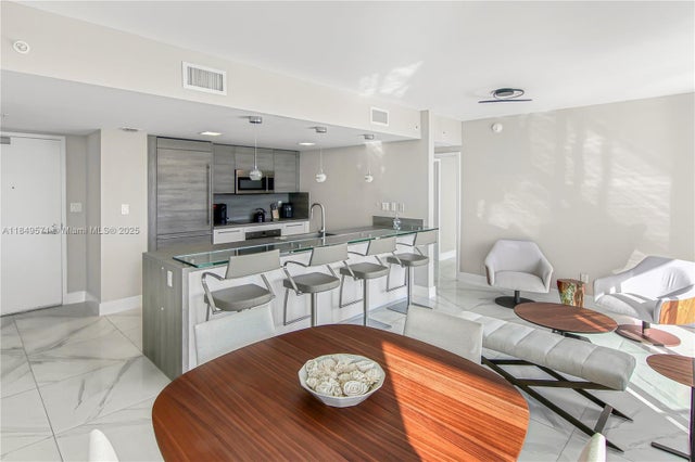 5 of 31 - 400 Sunny Isles Blvd 307, Sunny Isles Beach, FL