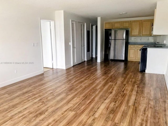 4 of 15 - 13499 Biscayne Blvd 612, North Miami, FL