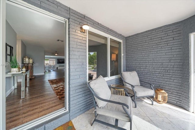 4 of 41 - 3751 Ne 16th Ave, Pompano Beach, FL