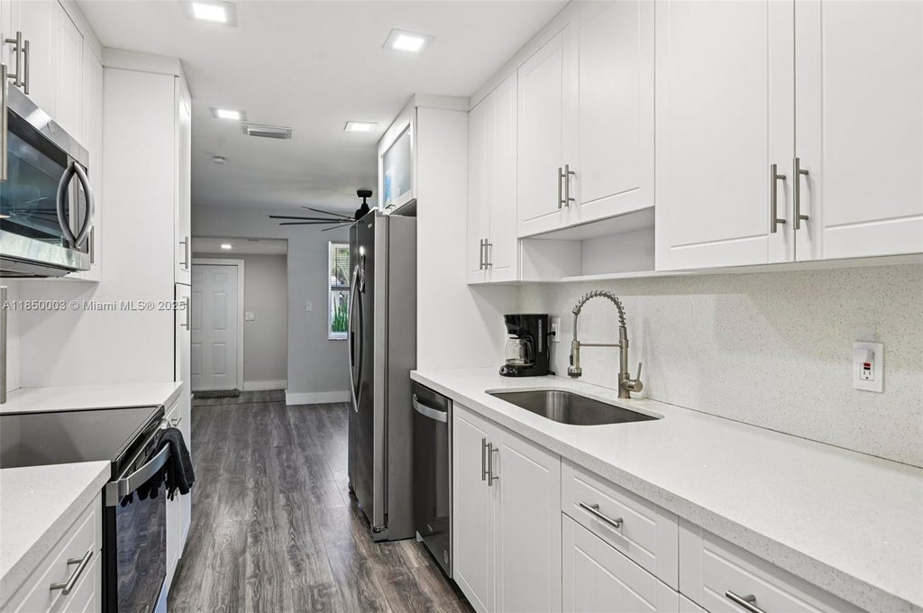 2897 Ne 12th Ave, Pompano Beach