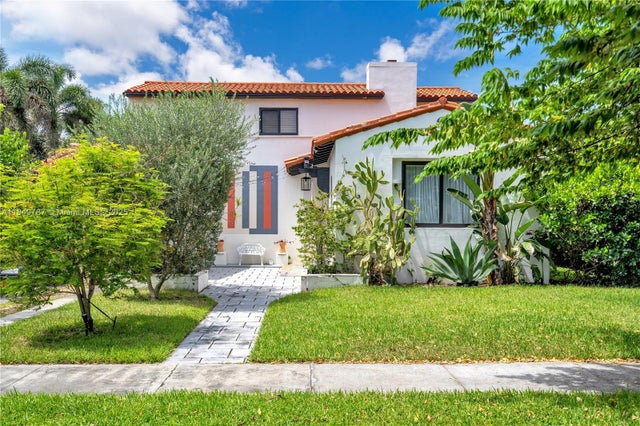 1 of 28 - 541 Ne 105th St, Miami Shores, FL