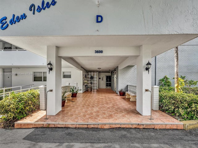 1 of 58 - 3600 Ne 170th St 102, North Miami Beach, FL