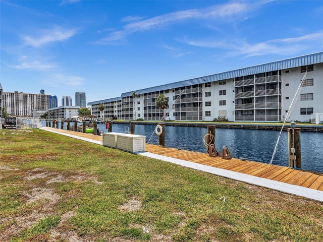 3 of 58 - 3600 Ne 170th St 102, North Miami Beach, FL