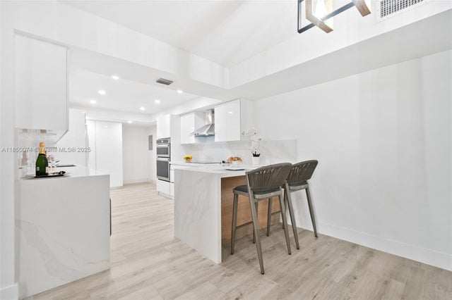 3 of 42 - 1121 Crandon Blvd D304, Key Biscayne, FL