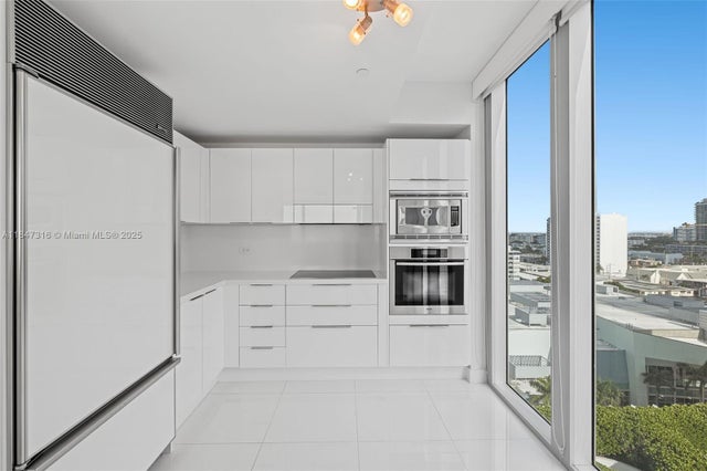 4 of 33 - 6799 Collins Ave 1002, Miami Beach, FL