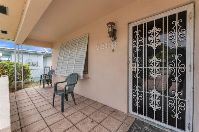 1 of 24 - 2238 Nw 58th St, Miami, FL