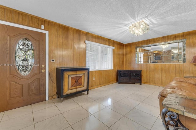 2 of 24 - 2238 Nw 58th St, Miami, FL