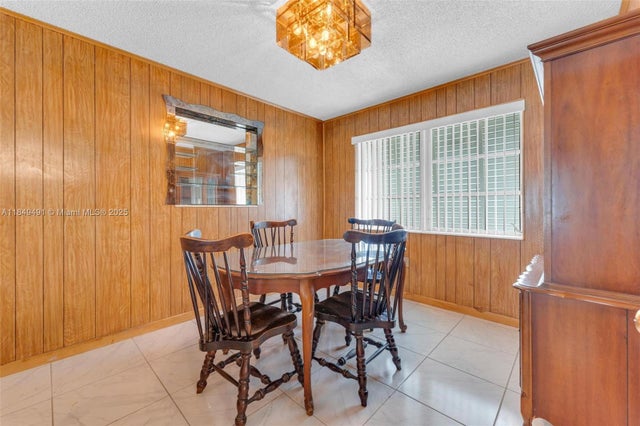 4 of 24 - 2238 Nw 58th St, Miami, FL