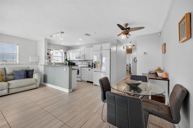 2 of 31 - 2715 Ne 49th St 309, Fort Lauderdale, FL